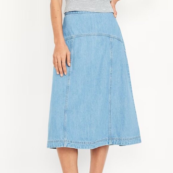 Old Navy Light Dip Mid-Rise Jean Midi Skirt/NWT/6 - Picture 2 of 11